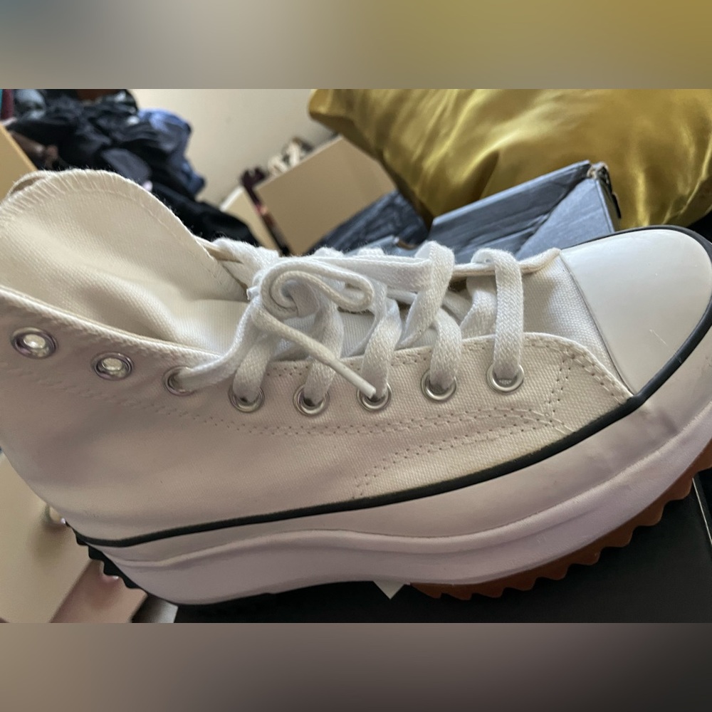 Platform converse sneakers